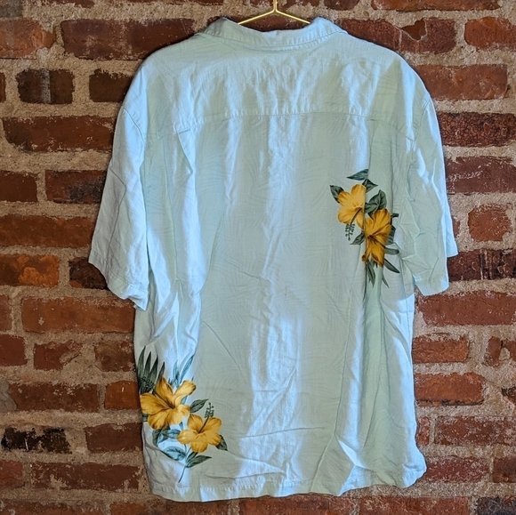 Caribbean‎ Joe Large Light Blue Floral Short Sleeve Button Down Hawaiian Shirt - Picture 7 of 7